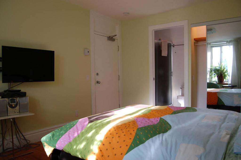 Le Chasseur Bed & Breakfast Montréal Quarto foto